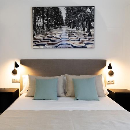 Guillman Suites Аликанте Екстериор снимка