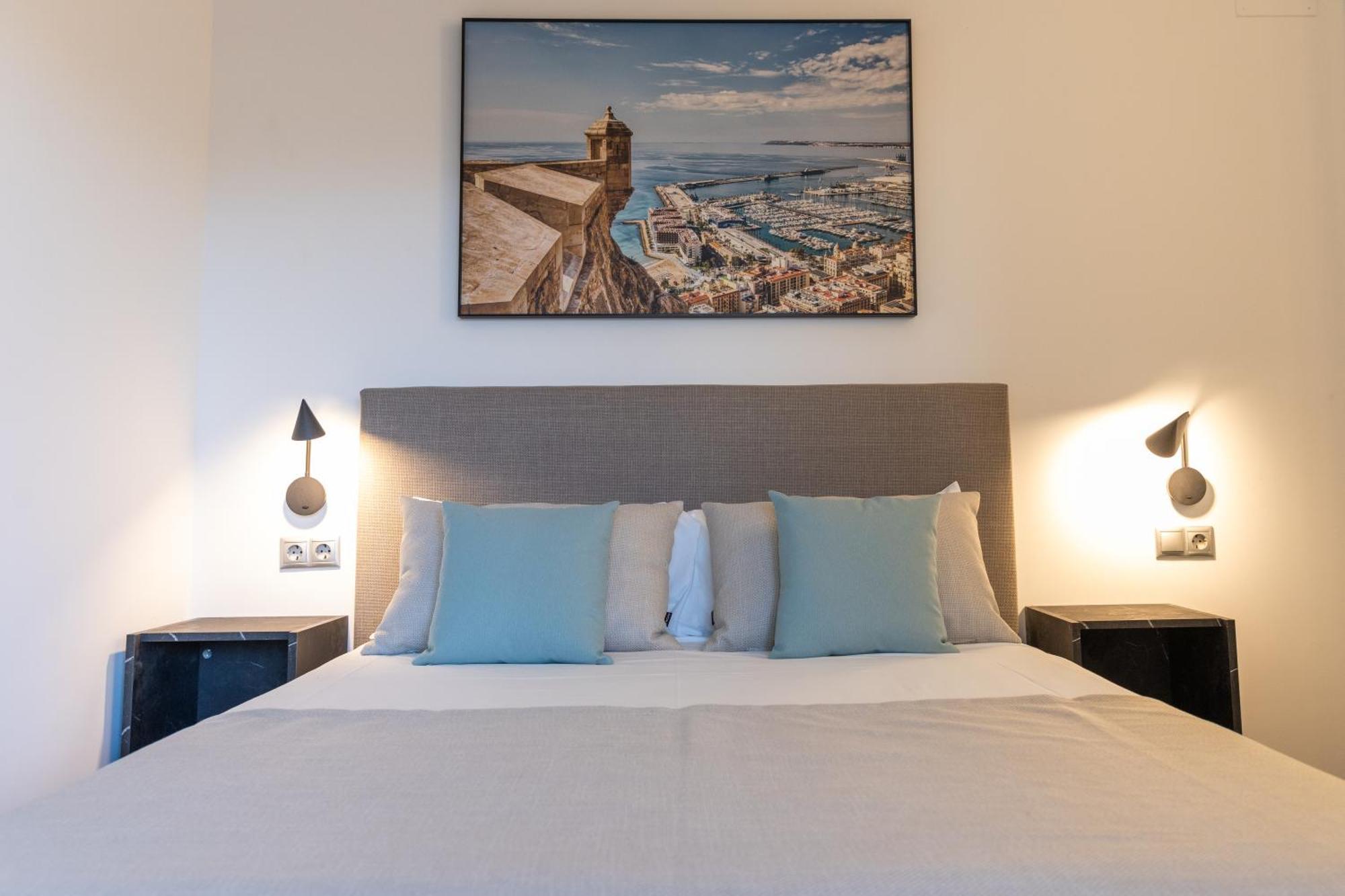 Guillman Suites Аликанте Екстериор снимка