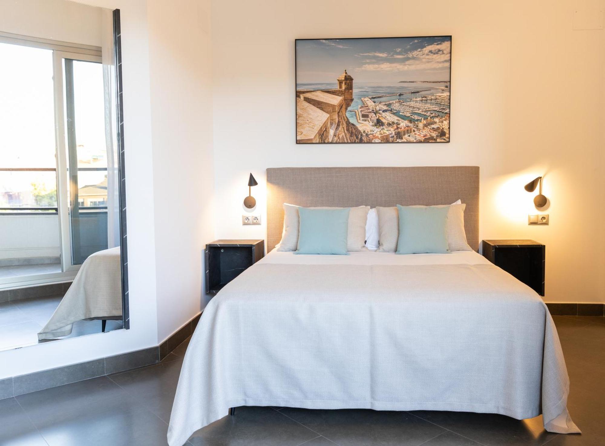 Guillman Suites Аликанте Екстериор снимка