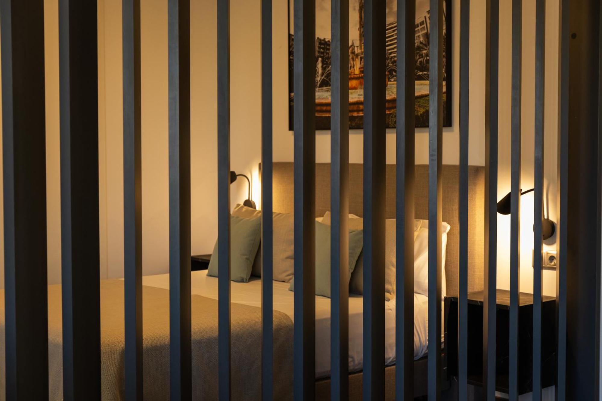 Guillman Suites Аликанте Екстериор снимка