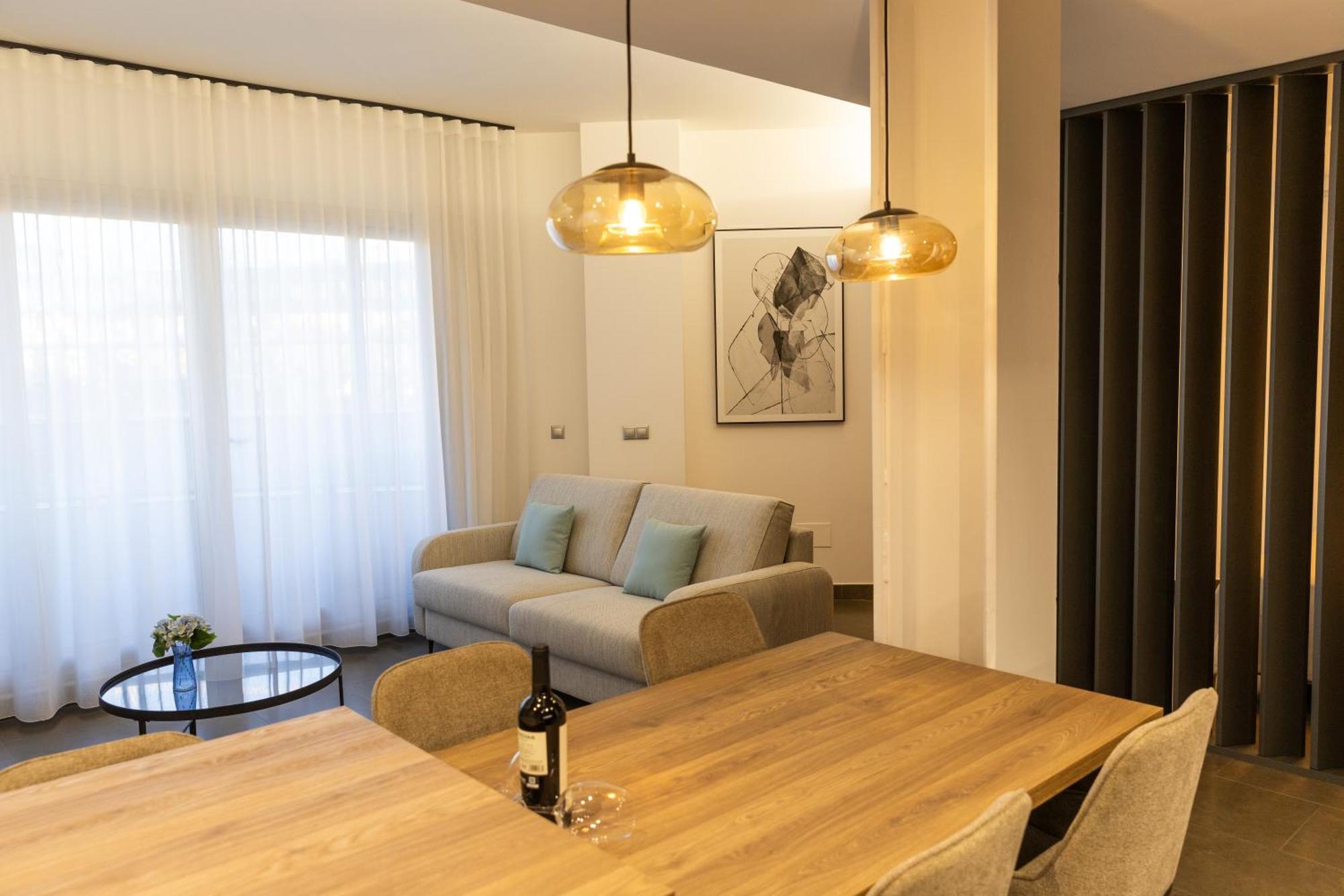 Guillman Suites Аликанте Екстериор снимка