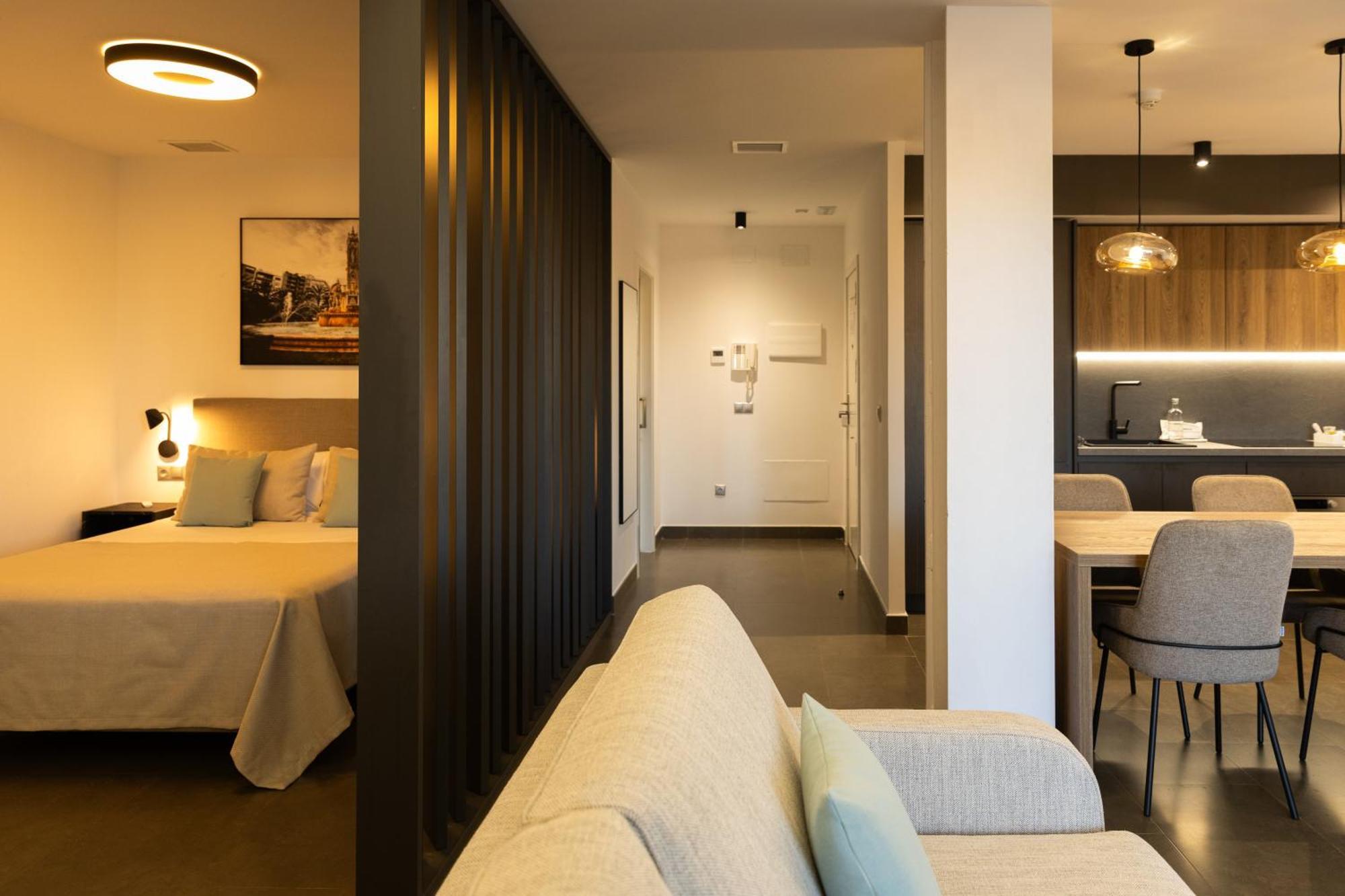 Guillman Suites Аликанте Екстериор снимка