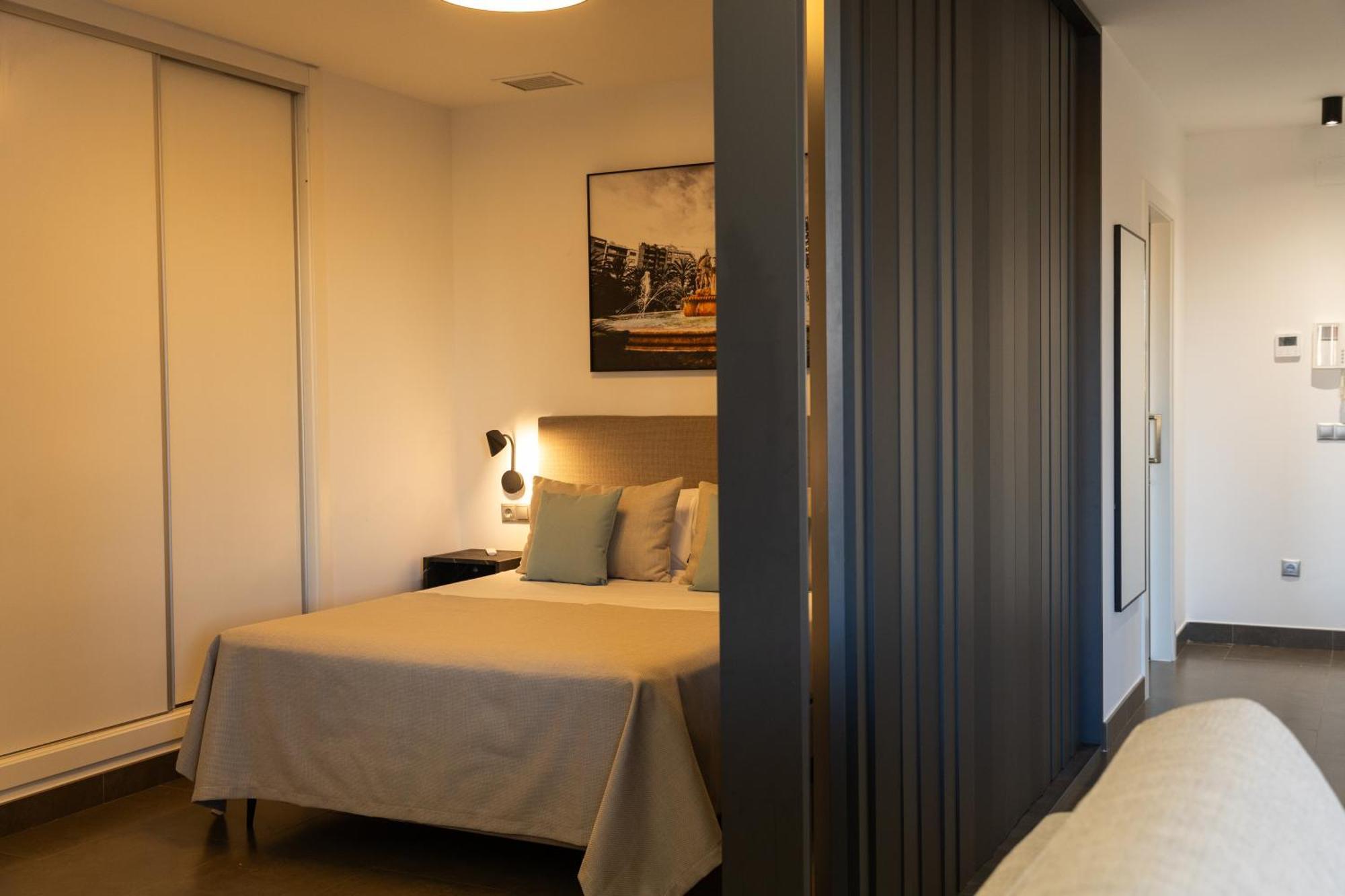 Guillman Suites Аликанте Екстериор снимка